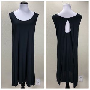 Bench Black Sleeveless Keyhole Back Drapes Dress